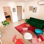 Magnifique 2 Pieces En Plein Centre Avec Parking Apartment *